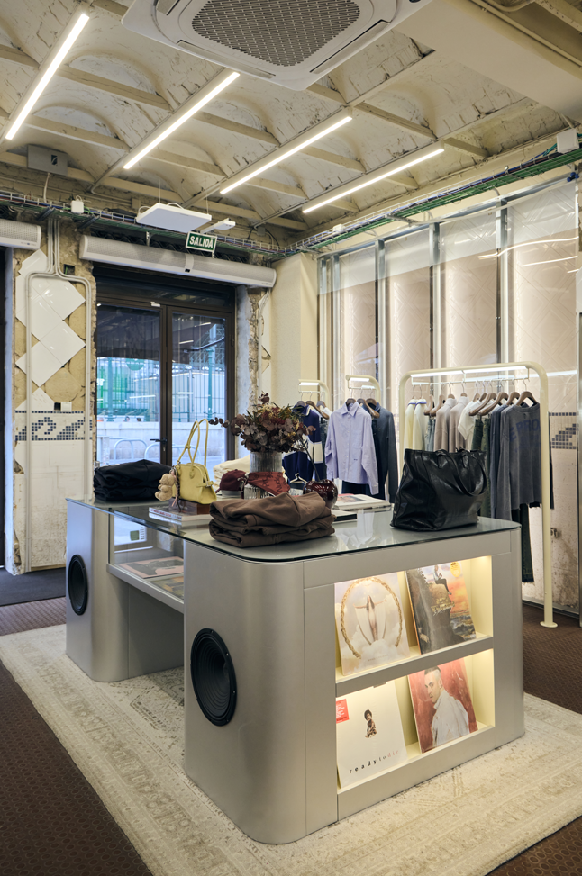 Mobiliario para marcas de moda a medida