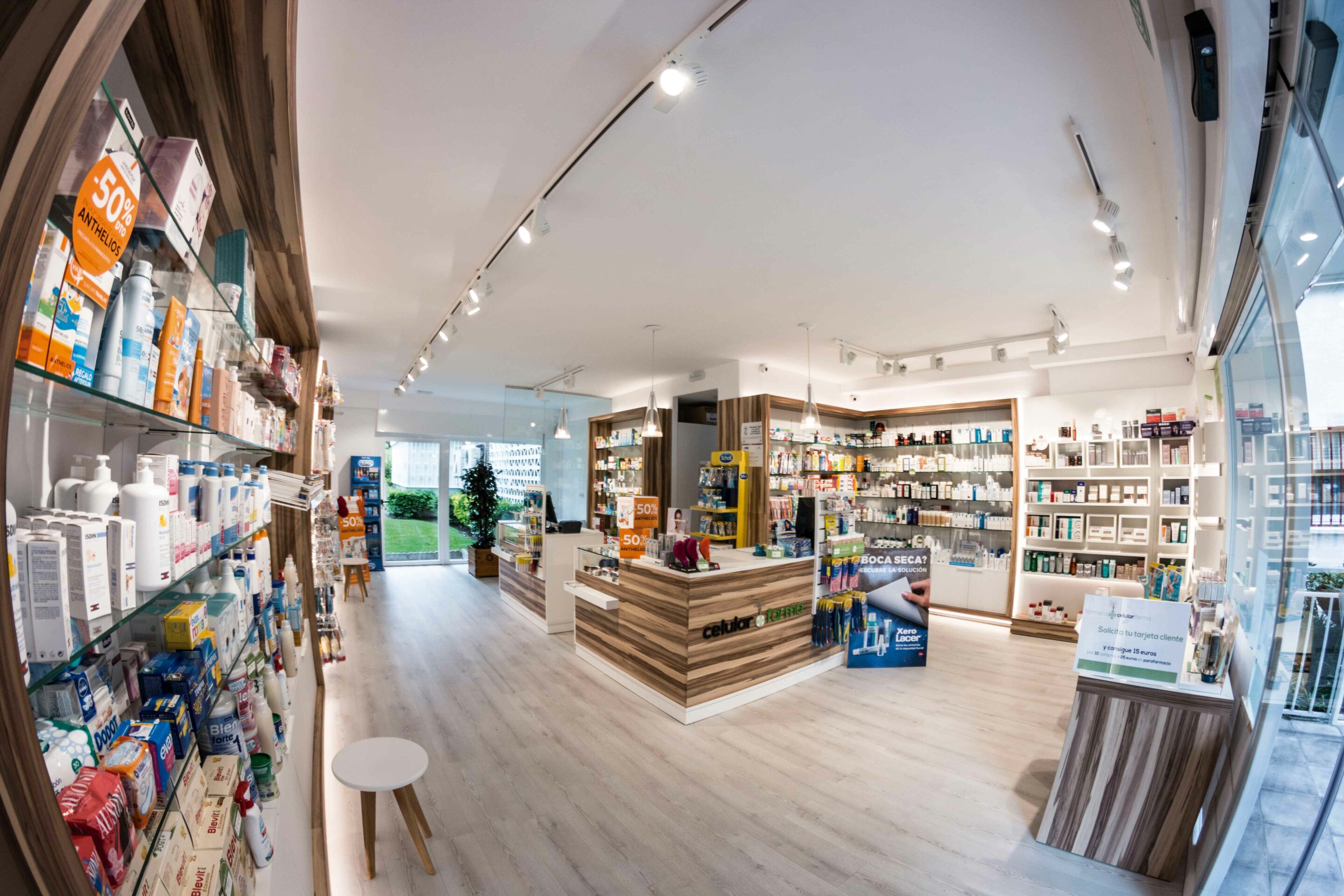 mobiliario farmacias