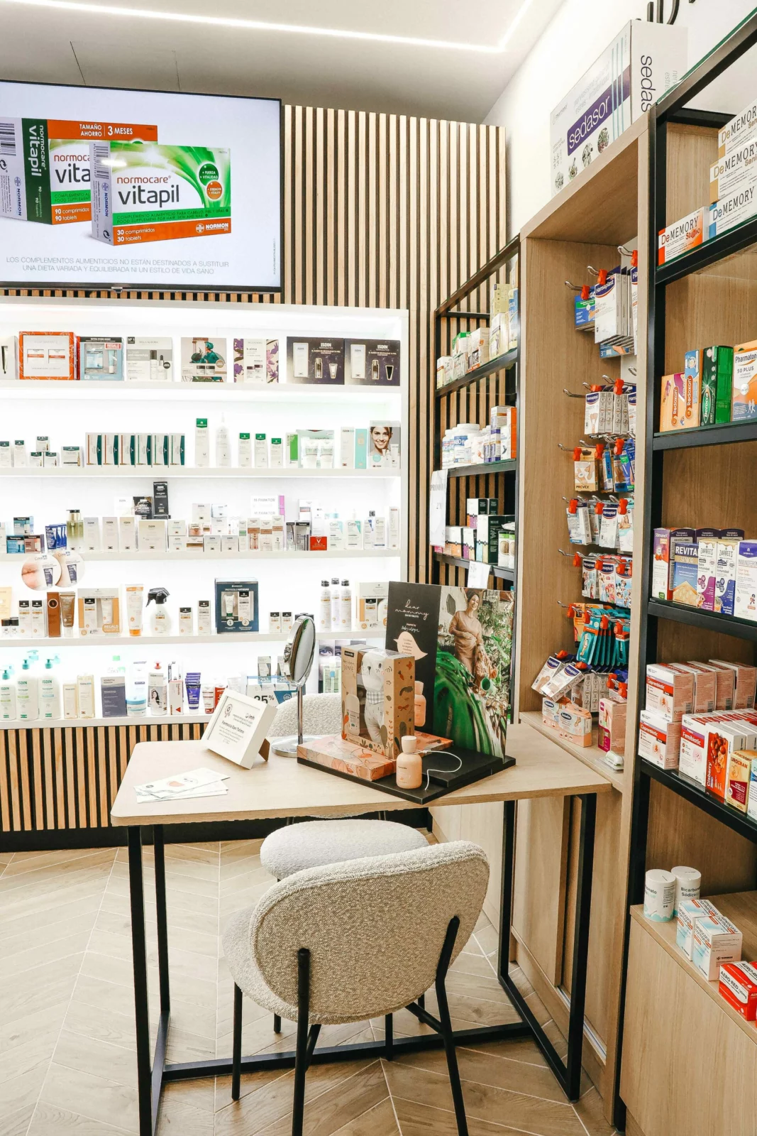 mobiliario farmacias