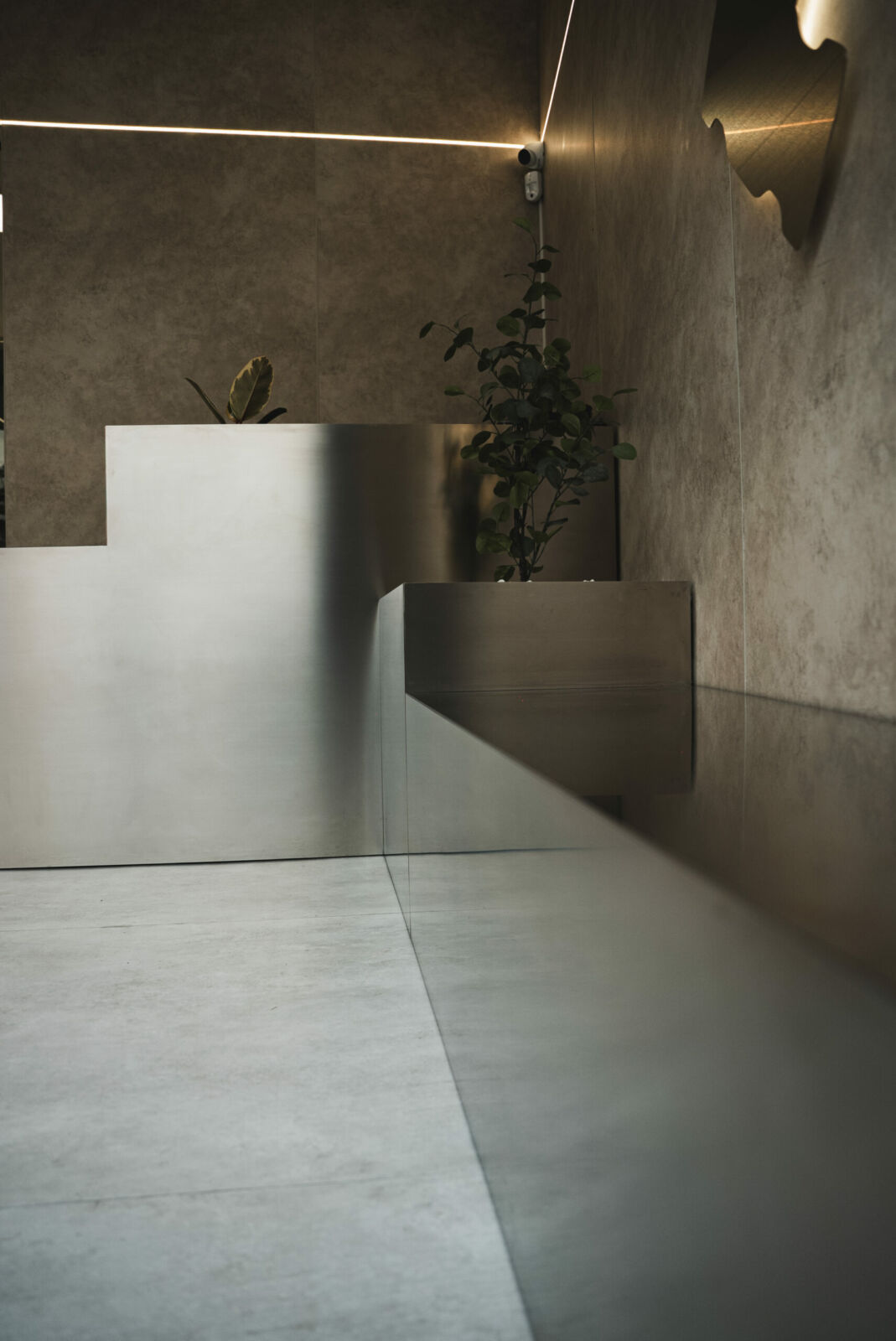 mobiliario retail materiales