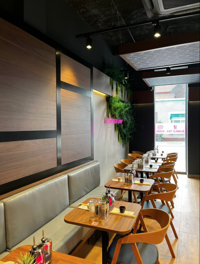 Crea la diferencia en tu restaurante con nuestro mobiliario a medida para restaurantes.
