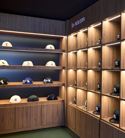 NEW ERA GRAN VIA