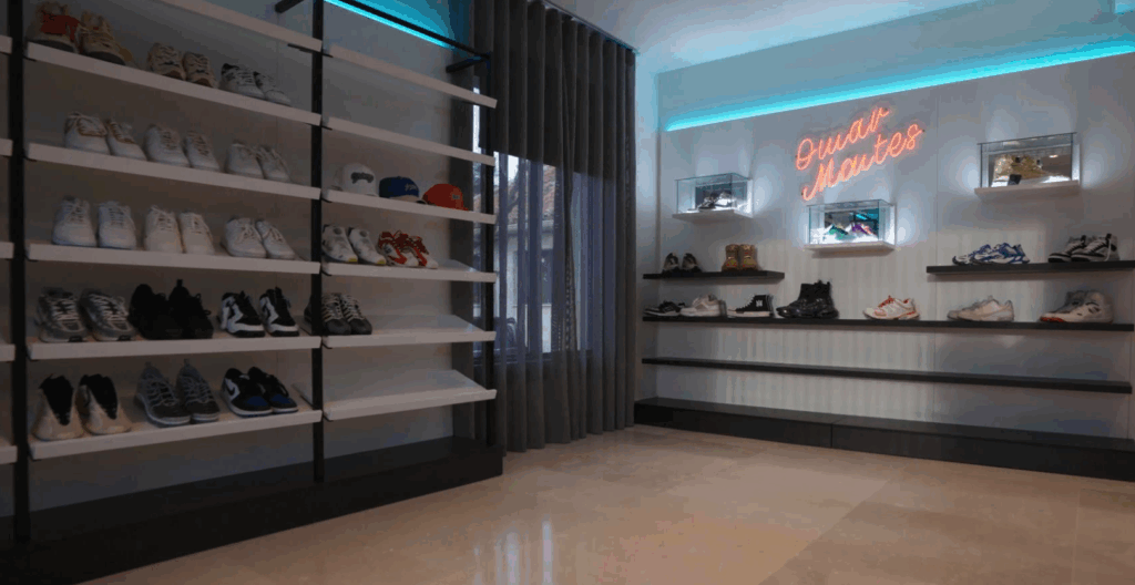 Vestidor a medida para Omar Montes por Integrale360.